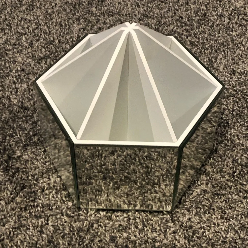 6 slotted lazy Suzan organizer like new